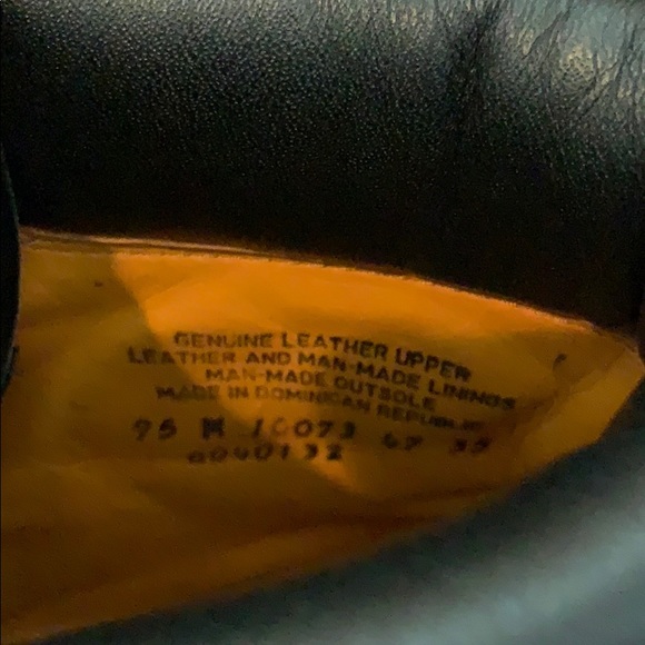 Black Timberlands - Picture 7 of 8